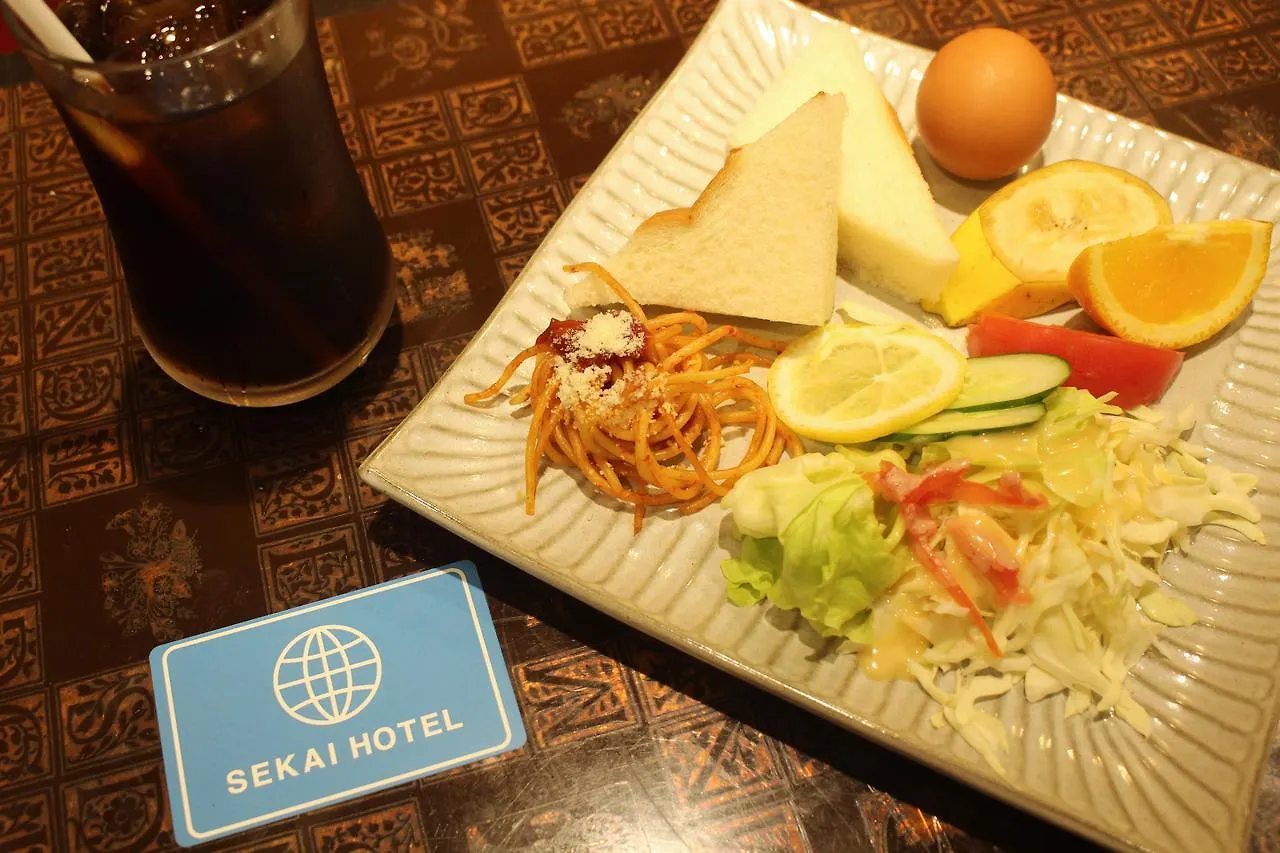 אוסקה Sekai Hotel Momiji